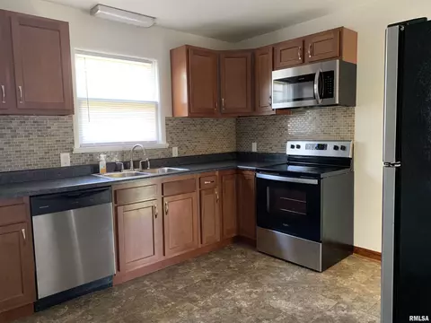 1726 E Keys Ave, Springfield, IL 62702 photo 7