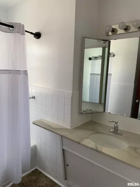 1726 E Keys Ave, Springfield, IL 62702 photo 8