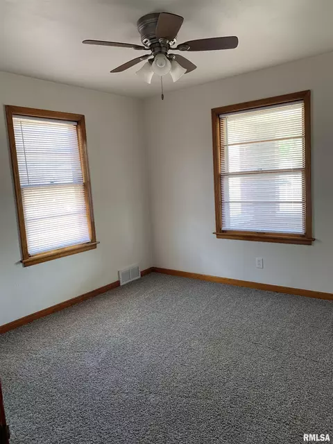1726 E Keys Ave, Springfield, IL 62702 photo 11