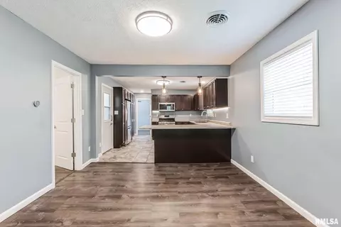508 W Franklin St, Mclean, IL 61754 photo 7