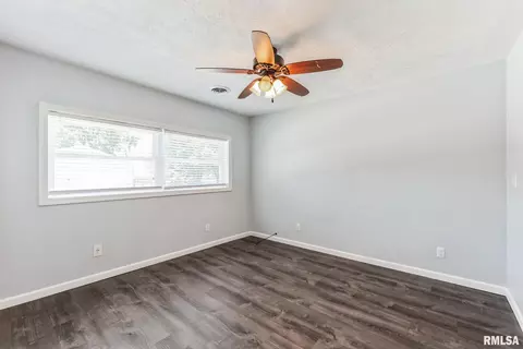 508 W Franklin St, Mclean, IL 61754 photo 15