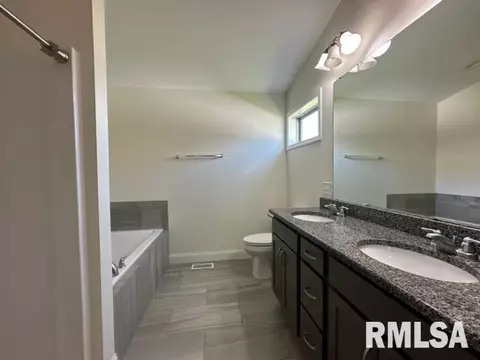 2000 West Rd, Springfield, IL 62711 photo 12