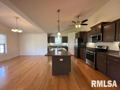 2000 West Rd, Springfield, IL 62711 photo 7