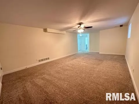 2000 West Rd, Springfield, IL 62711 photo 34