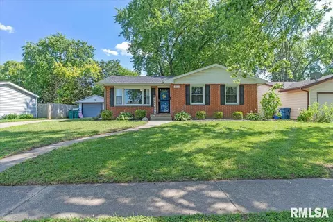 2616 Selkirk Rd, Springfield, IL 62702