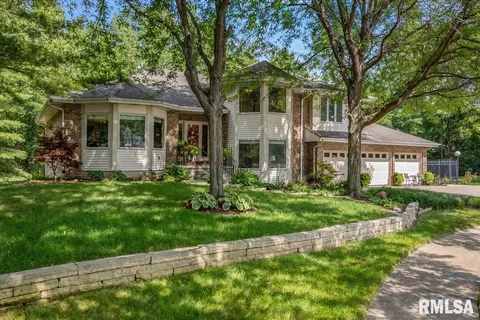 3325 Collingwood Dr, Springfield, IL 62711