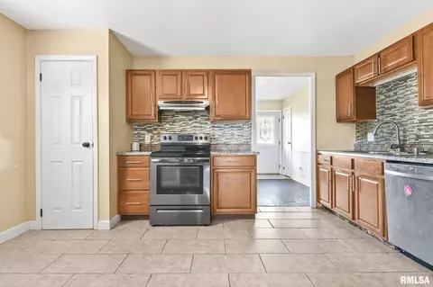 2241 Dunwich, Springfield, IL 62702 photo 8