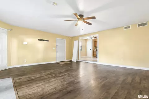 2241 Dunwich, Springfield, IL 62702 photo 15