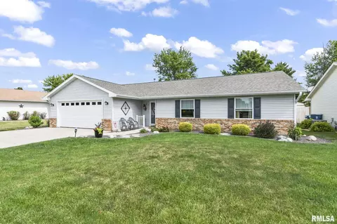 113 E Sherry Dr, Springfield, IL 62703 photo 32