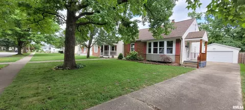 2216 S Pasfield St, Springfield, IL 62704 photo 3
