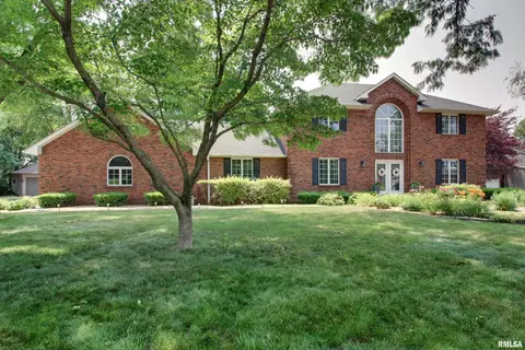 1025 Abbey Rdg, Quincy, IL 62305