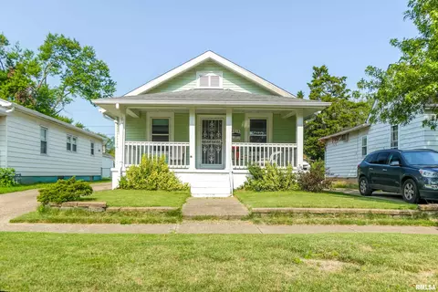 2013 S Pasfield St, Springfield, IL 62704
