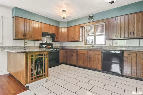 41 Greencastle Cir, Springfield, IL 62712 photo 7