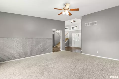 6 Hickory Hills Dr, Springfield, IL 62707 photo 11