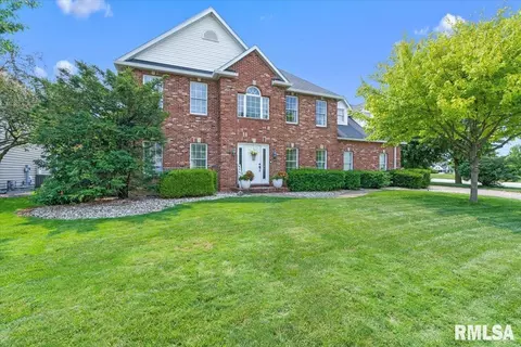 5001 Foxfire Ct, Springfield, IL 62711
