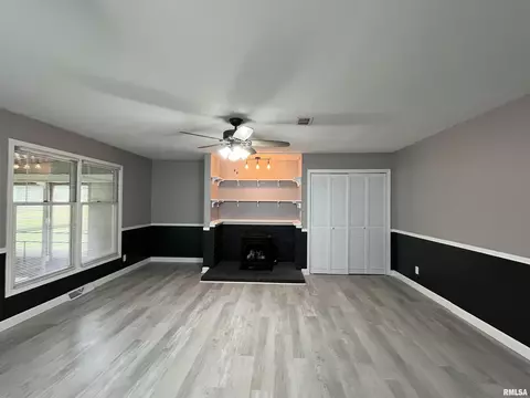 26 Circle Dr, Springfield, IL 62703 photo 8