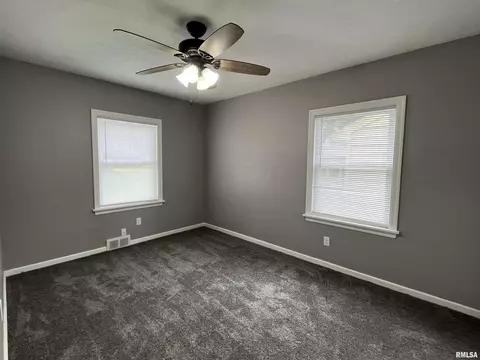26 Circle Dr, Springfield, IL 62703 photo 15