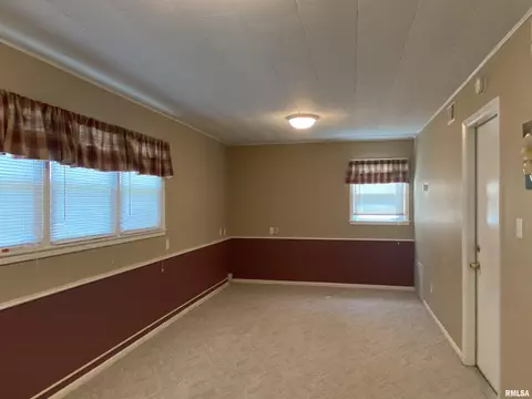 2405 Parkview Dr, Springfield, IL 62704 photo 17