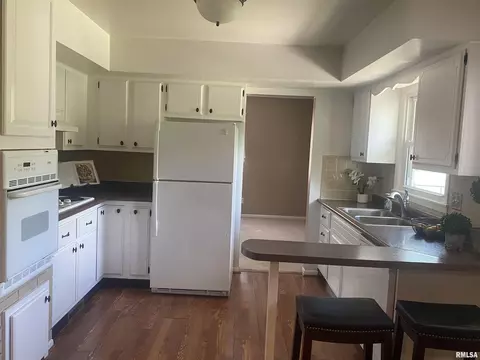 2405 Parkview Dr, Springfield, IL 62704 photo 25