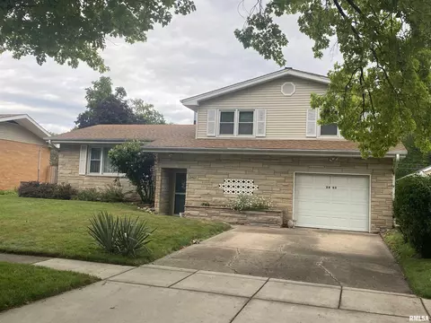 2405 Parkview Dr, Springfield, IL 62704 photo 2