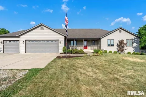 5750 Taylor Homestead Rd, Pleasant Plains, IL 62677