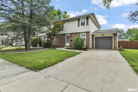 2026 2028 Lindbergh Blvd, Springfield, IL 62704 photo 2