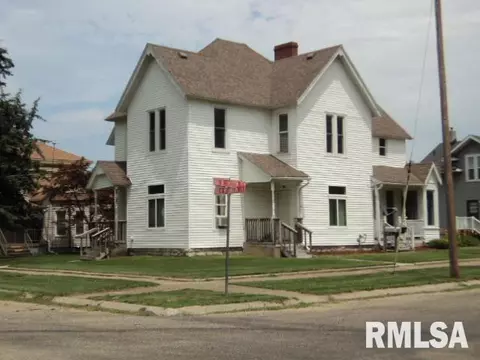109 W Jackson St, Abingdon, IL 61410