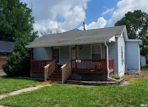 920 Broadway St, Lincoln, IL 62656