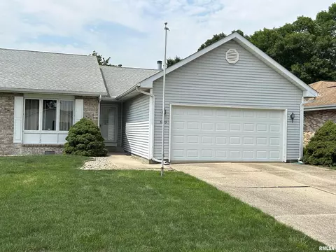 3029 Turning Mill Dr, Springfield, IL 62704