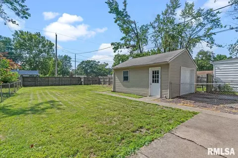 1653 N 20th St, Springfield, IL 62702 photo 23