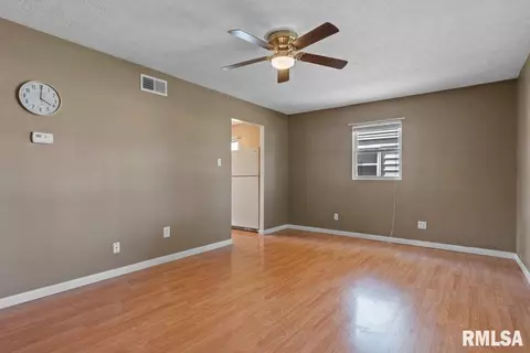 1653 N 20th St, Springfield, IL 62702 photo 7