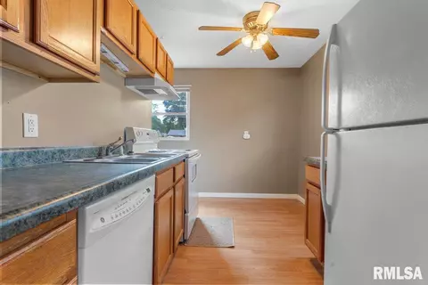 1653 N 20th St, Springfield, IL 62702 photo 14