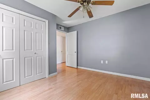1653 N 20th St, Springfield, IL 62702 photo 18