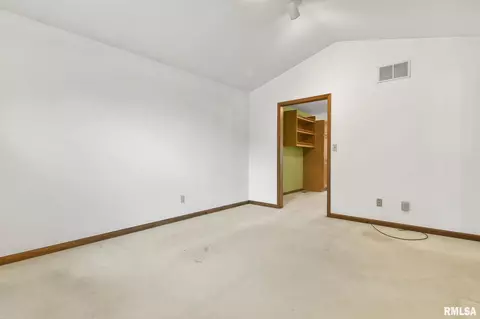 1424 James St, Springfield, IL 62703 photo 13