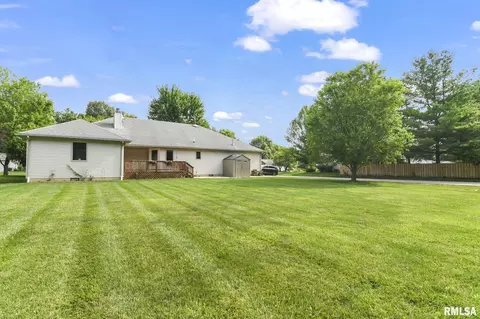 1424 James St, Springfield, IL 62703 photo 30