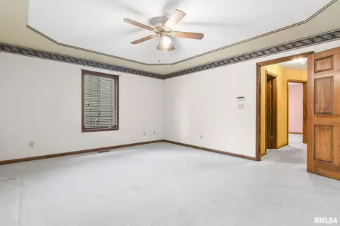 1424 James St, Springfield, IL 62703 photo 16