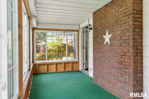 1700 Lowell Ave, Springfield, IL 62704 photo 13