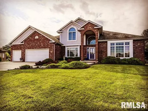 2400 Hampshire Pl, Springfield, IL 62711