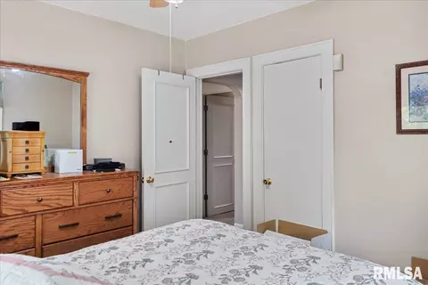 1640 W Adams St, Springfield, IL 62704 photo 14