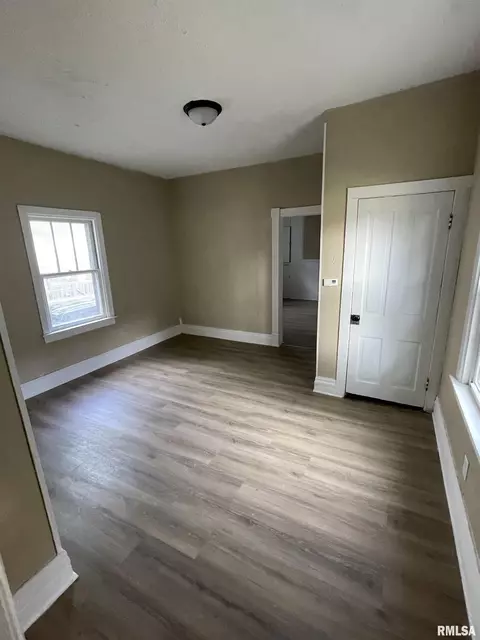 1922 N 9th St, Springfield, IL 62702 photo 9