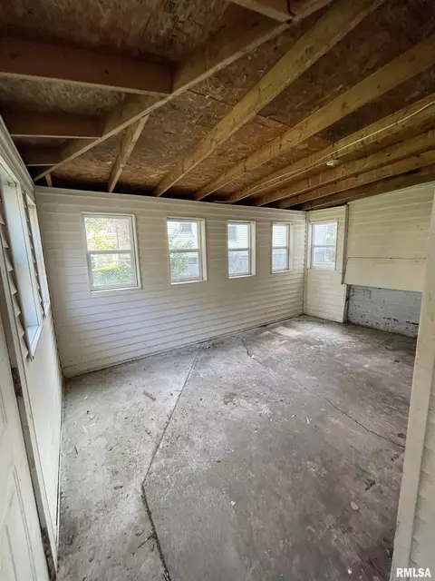 1922 N 9th St, Springfield, IL 62702 photo 14