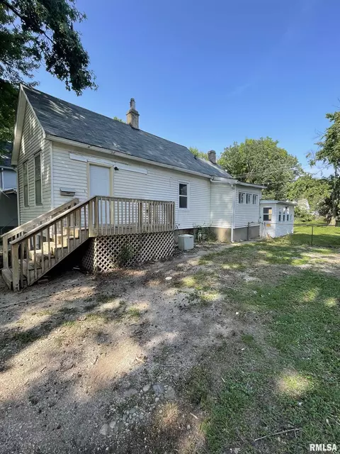 1922 N 9th St, Springfield, IL 62702 photo 3
