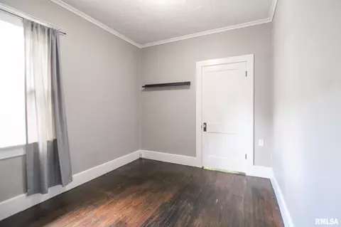 1604 W Washington St, Springfield, IL 62702 photo 13