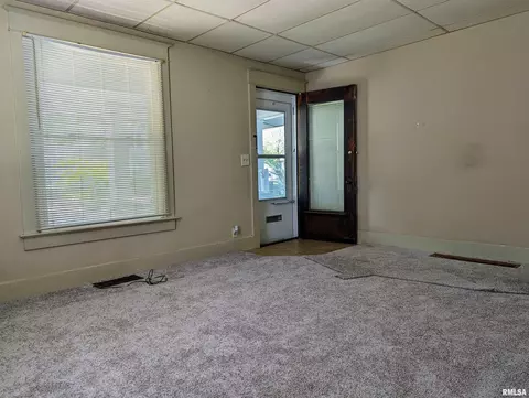 1312 Walnut St, Springfield, IL 62704 photo 3