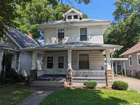 1312 Walnut St, Springfield, IL 62704