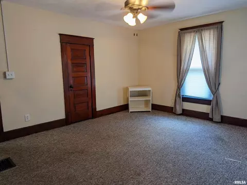 1312 Walnut St, Springfield, IL 62704 photo 14