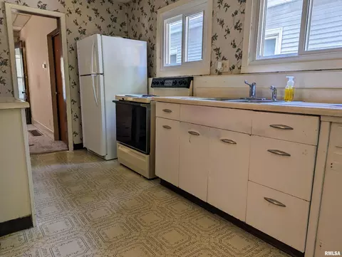 1312 Walnut St, Springfield, IL 62704 photo 6