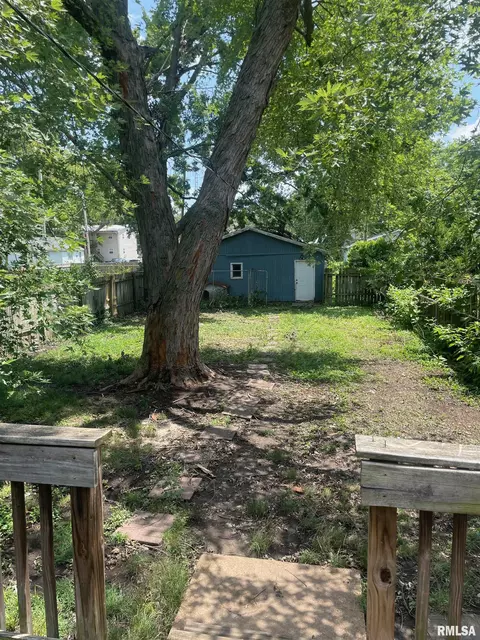 1904 S Spring St, Springfield, IL 62704 photo 24