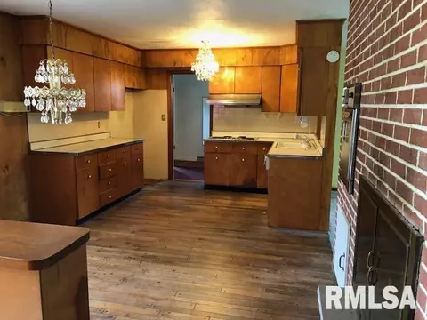 9 Greencastle Cir, Springfield, IL 62712 photo 12
