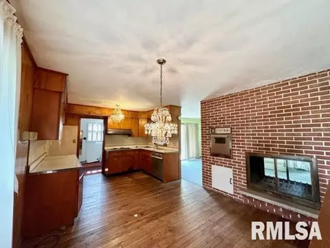 9 Greencastle Cir, Springfield, IL 62712 photo 8